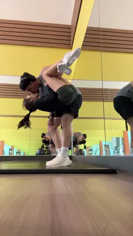 I love me a strong man, carry me away my prince 😝🥰 #GymTok #aerie #markandsarah #forevermine 