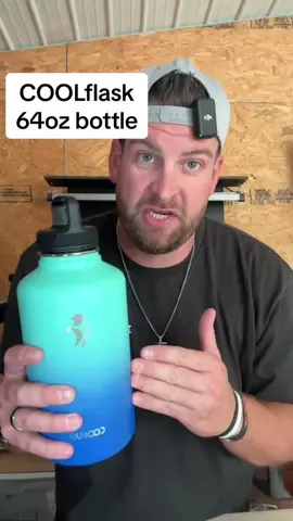 Stop running out of water every hour 🚫💦 This 64oz insulated jug keeps your drink ice-cold ALL day. Comes with 3 lids, a straw, and a carry handle—perfect for gym, work, or travel. Don’t settle for tiny bottles when you can upgrade to BIG hydration. 🥤🔥 #waterbottle #hydration #GymTok #coolflask #tiktokshopcreatorpicks 