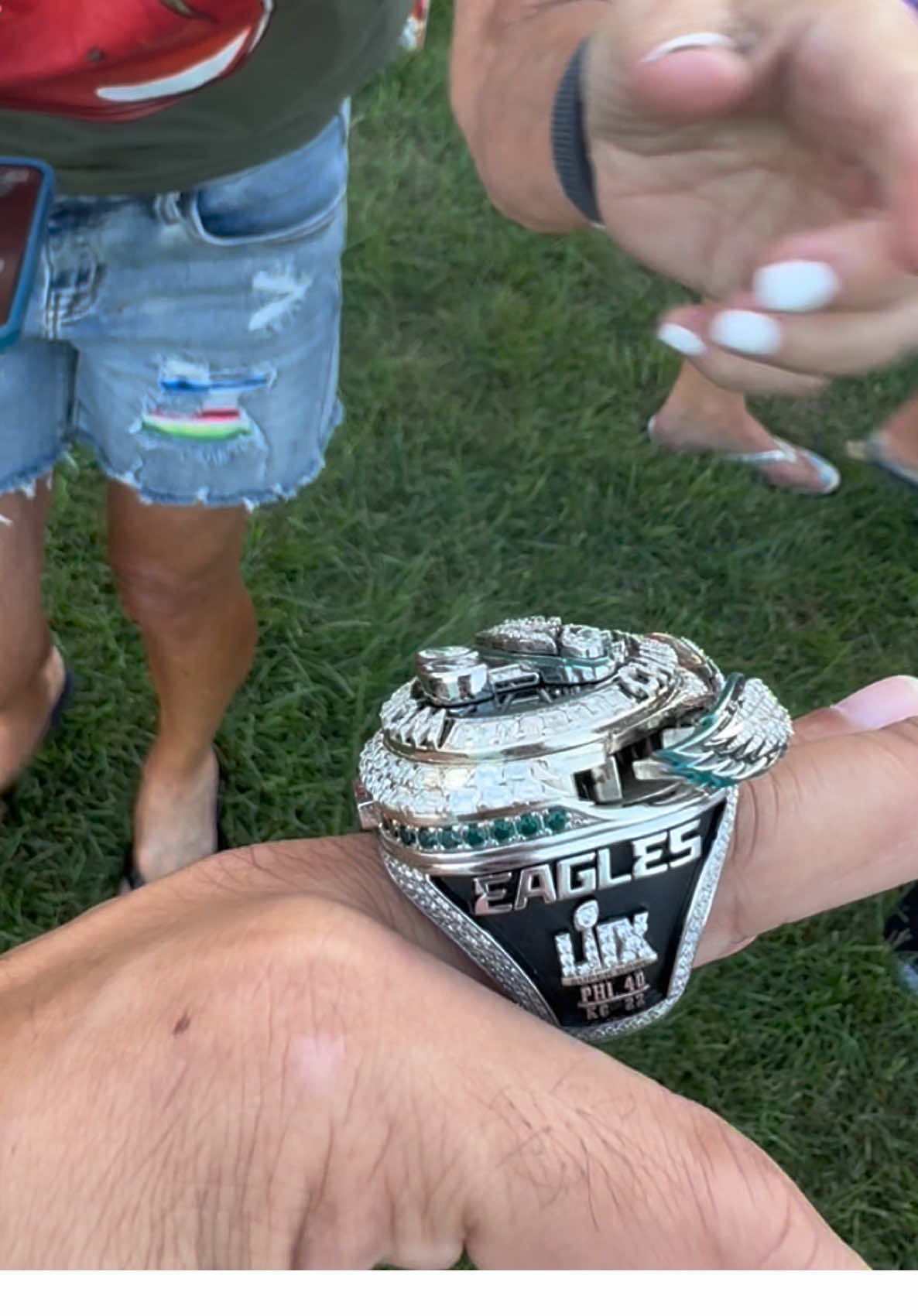 Got to wear an Eagles Super Bowl ring this past weekend! Absolutely insane how big this ring is and the wings extend out when you press a button. #superbowlring #eagles #superbowlchamps