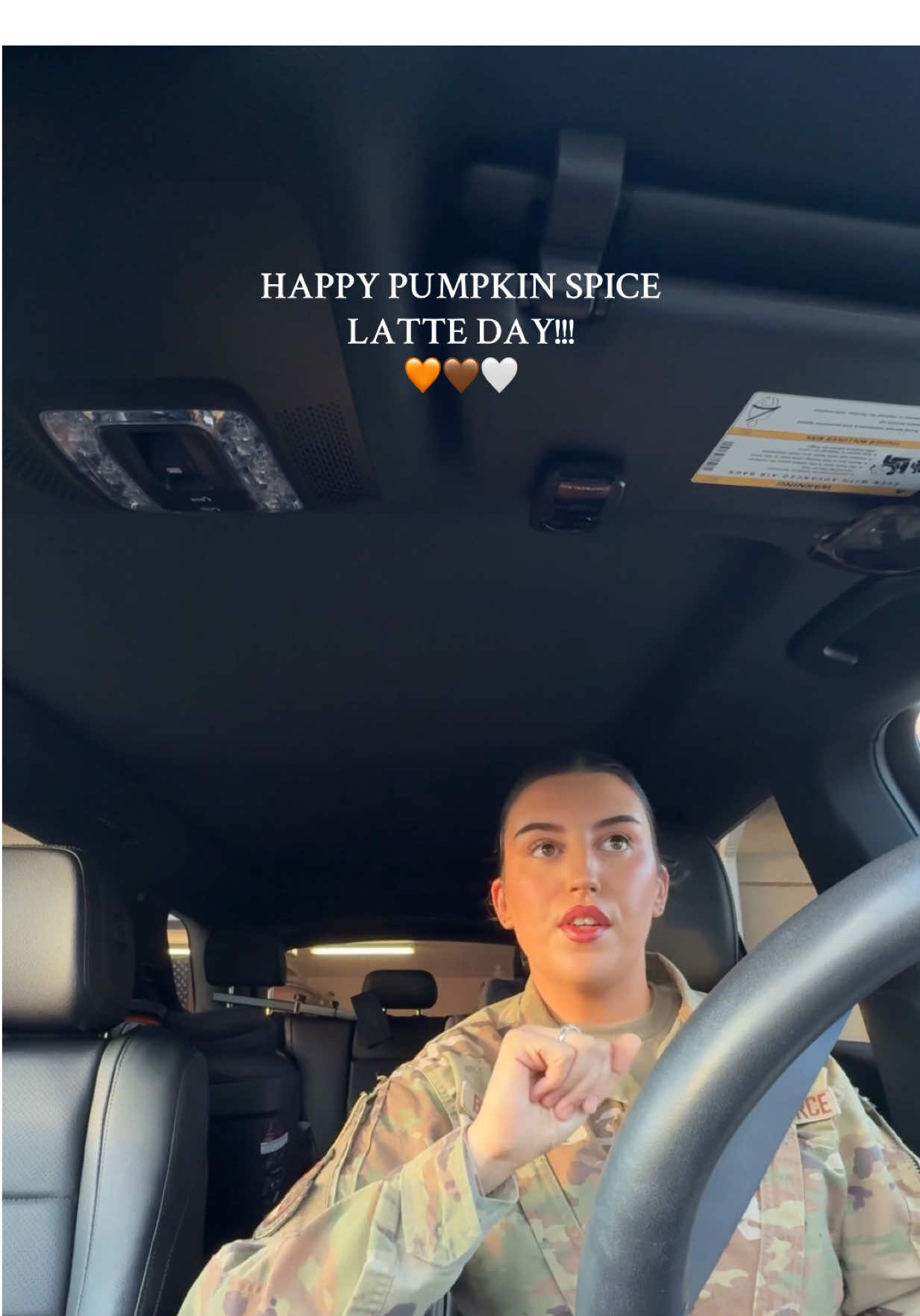 Happy pumpkin spice latte day! 🧡🧡🧡 #pumpkinseason #psl #fall #fyp #creatorsearchinsights 