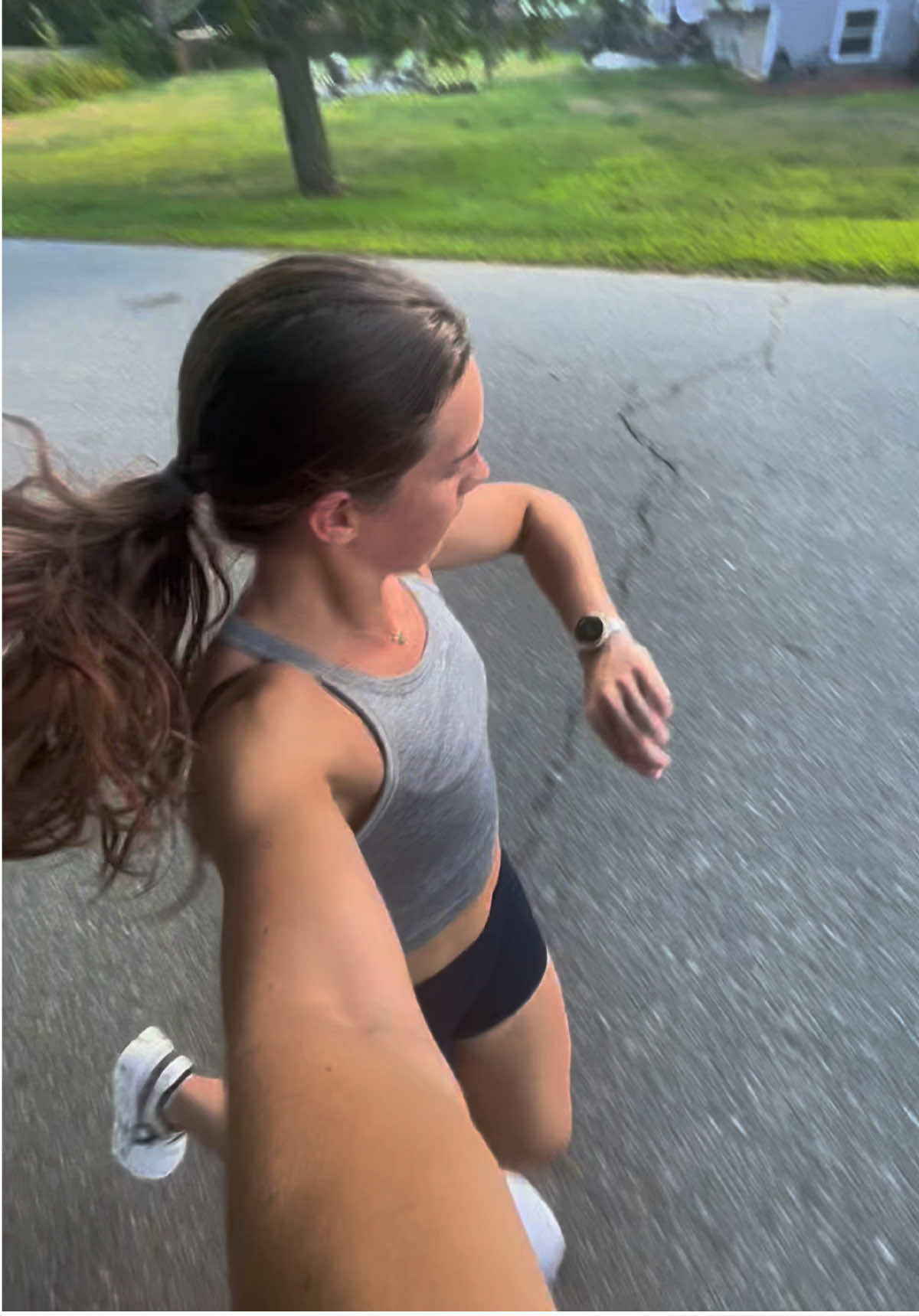 the struggles of a zone 2 run 🥲 #run #Running #runner #fit #Fitness #fitnessmotivaton #workout #workoutmotivaton #hyrox #hyroxtraining #CapCut 