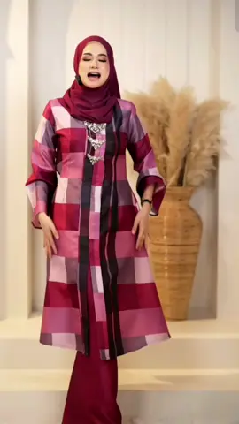 GEMALA Pura Kurung Riau by SC #kurung #kurungriau #bajukurung #bajuraya #sunsetsclozettehq 