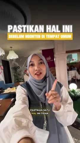 Uji nyali ngonten di tempat umum pastikan dulu kamu ga ganggu orang lain baik berisik maupun ambil tempat atau menggunakan properti yang ga seharusnya  Setelah itu kamu bisa cuek ngonten karna orang sekitar kamu g ada yang peduli kamu lagi ngapain karna mereka punya kesibukan masing masing  Kalau kamu gimana ? Udah pede ngonten depan orang secara umum apa belum ni ? Apa masih perlu belajar ? Tau kan belajarnya di mana buat pemula yang pengen hasilkan uang dari konten ???  Ya di mobileclass 🥰 #satumenitedukasiaffiliate #TikTokshopEdukol #mobileclass 