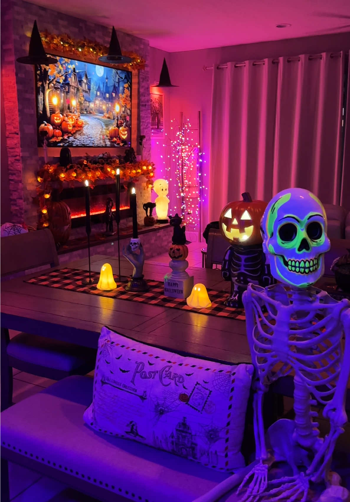I frkn love it so much! 🥰😍#halloweendecor #halloween #halloweentok #spookyseason #halloweentok