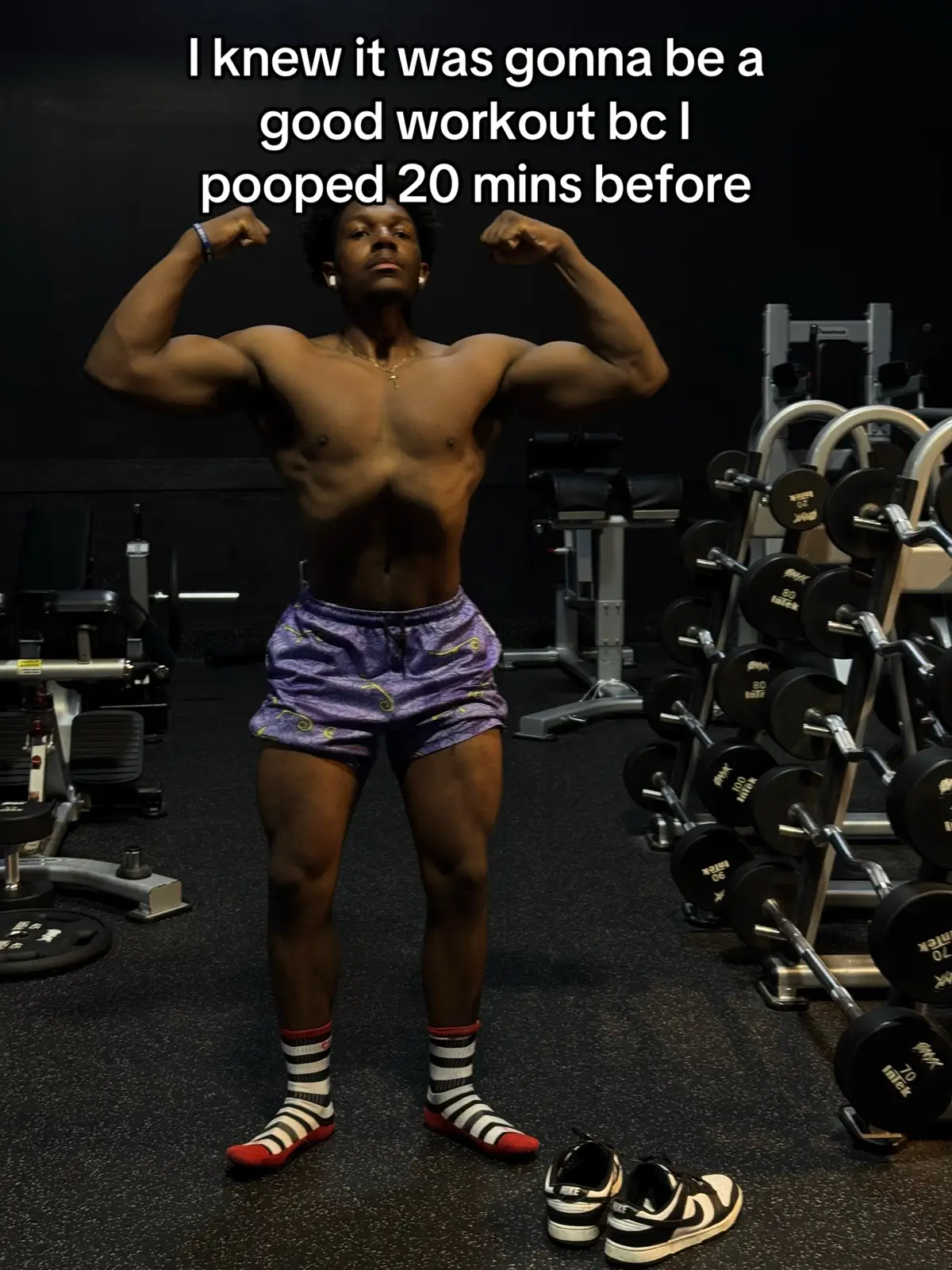 It’s these things that make my lifts better #malikthecreatorr #fypシ #fyp #gym #GymTok #backmuscles #demonback #physique #legday #baki #trend 