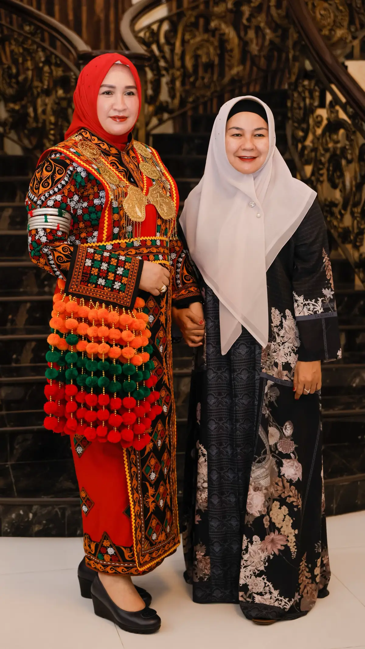 Terima kasih atas sambutan hangat yang penuh makna. Saya mengucapkan terima kasih kepada Bupati Aceh Tenggara, Bapak H. M. Salim Fakhry, SE, MM, beserta seluruh jajaran Pemerintah Kabupaten Aceh Tenggara atas jamuan makan malam dan prosesi peusijuk yang begitu hangat pada Selasa malam, 26 Agustus 2025. Kehormatan ini menjadi energi baru bagi saya dalam terus mengupayakan pendidikan anak usia dini di seluruh pelosok Aceh. Aceh Tenggara, penuh kekeluargaan dan semangat kebersamaan. #BundaPAUDAceh #AcehTenggara #PeusijukAceh #PendidikanAnakUsiaDini #kakana 
