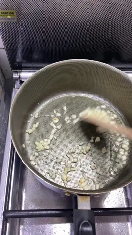 Eme ka sis 😂 ps: pakuluaan po yang ng turmeric kaya madilaw, hindi po yan kalawang 😭 #creatorsearchinsights #cooking #fy #fypシ゚viral 