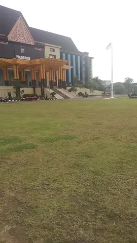 Suasana Pagi di MAPOLDA RIAU🤠🤠#pakpolisisahabatsemuaorang #bekerjadenganhati 