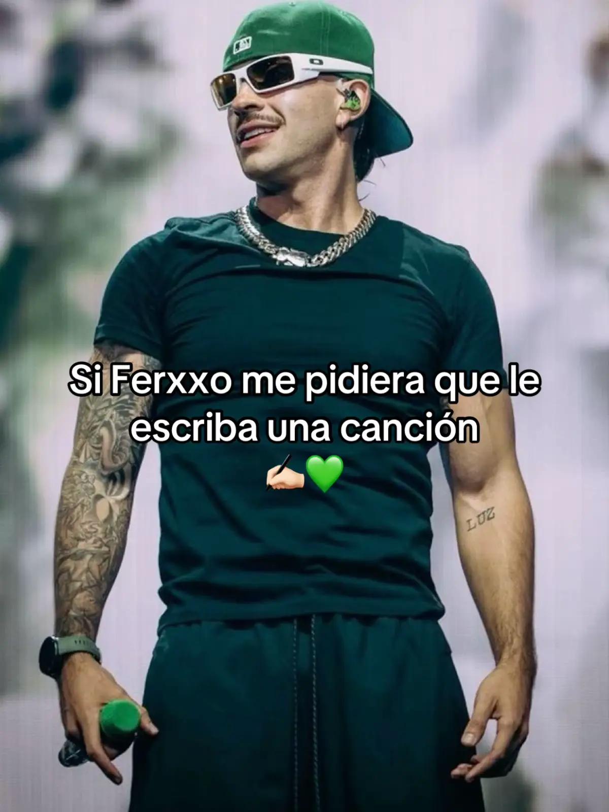 Además de ser artista me gusta escribir para otros, me puse modo @Feid  y esto fue lo que salió ✍🏻 #compositor #paradedicar #virallyrics 
