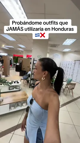 Acompáñame a probarme outfits que JAMÁS usaría en Honduras❌🇭🇳✨Vi que tienen una nueva colección en @Tiendas Mendels y quise engañarme diciendo que no me encantó todo y que nunca lo usaría, pero créeme que si conoces tu cuerpo aquí vas a encontrar tu outfit indicado✨✌️déjame saber si queres que te muestre más opciones de lo que encontré!  #tiendaderopa #outfitideas #mujeres #honduras #fyp 