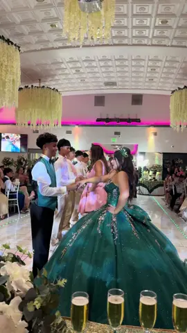 Princess Mia Waltz pt. 1 🤍🌙✨ Choreographer: Natalia  #sweet16 #waltz #xv #fyp 