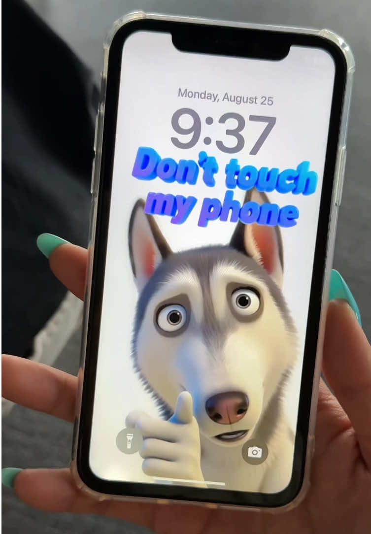 Don't touch my phone.#capcut #capcutforus #capcutpioneer #livewallpaper 
