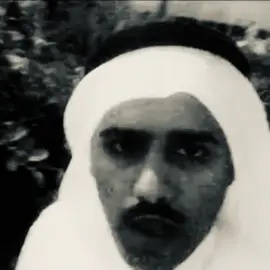 ليه ما أرحل عن غرامك بعد ماذقت الغبينـه  أذكريلي شي واحد يستحـق أقعـد عشانـه  قلب ماحن لوصالي مانـي بحاجـة حنينـه  وأشهد أنـه مايعـزر بالرفيـع الا هوانـه  الهـوى الغـدار حـد الله مابينـي وبينـه  والرجل لاخير فيه إن  ماحفظ قدره وصانـه  واحدٍ مثلي اليا من  حدتـه عوجـا سنينـه  ماشكى لقرب أبن ادم لوهو اغلى من أخوانه #حامد_زيد #B #fyp 