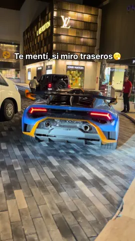 🍑😮‍💨 #autos #carros #Exoticcars #carsoftiktok #tiktokcars 