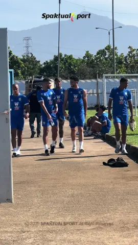 Latihan Persib Bandung Pagi Ini di Lapang Pendamping Gbla🔥🔥 #persib #bobotoh #fyp #spaktualsport #sports 