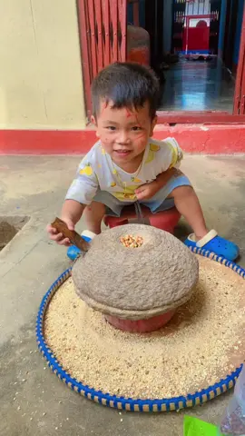 #merobachhako#chakchaj😍😍😍🥰😘###keeploving❤️ #damauli_tanahun @dimgurung 