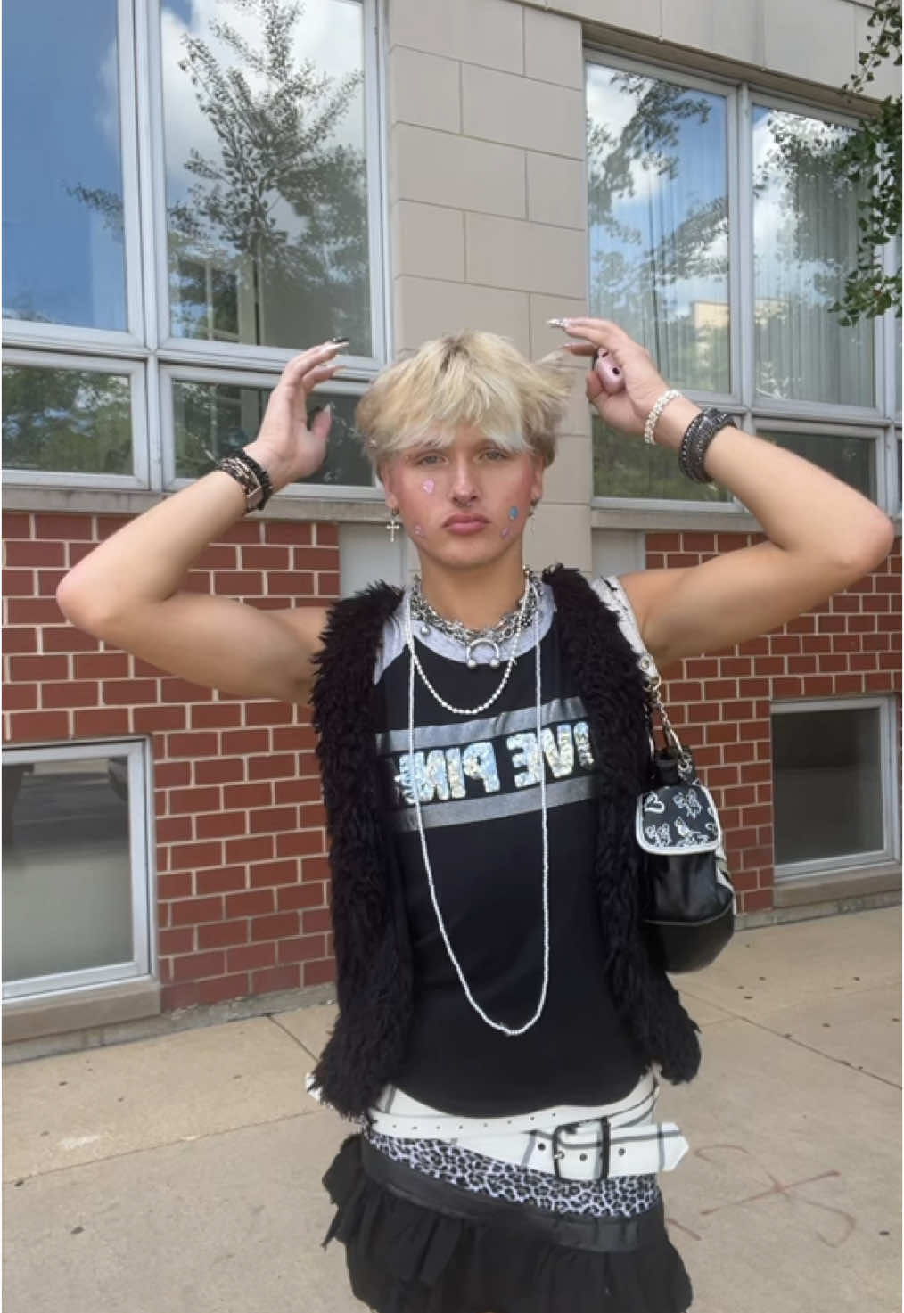 Likkke this first week got me goin #foryoupage #fyp #fashiontiktok #lgbtq #fashion #makeup #fashiontok #trending #OOTD #gay #fypシ #ootd 