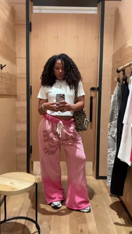 ngl… I really just came for the camo pants #shoppinghaul #shopping 