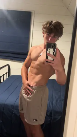 Chuzzzzz #physique #grind #more #iwantit #futuresponsor