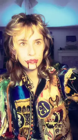 FAKE BLOOD 🧛🏻 Marko is back :3 || #markothelostboys #thelostboys #thelostboys1987 #alexwinter #billandted 