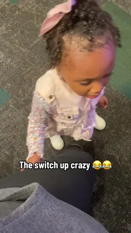 From crys to kisses 😂😂😂 #qveenzhii #toddlersoftiktok #chuckeecheese #viral #foryourpage 