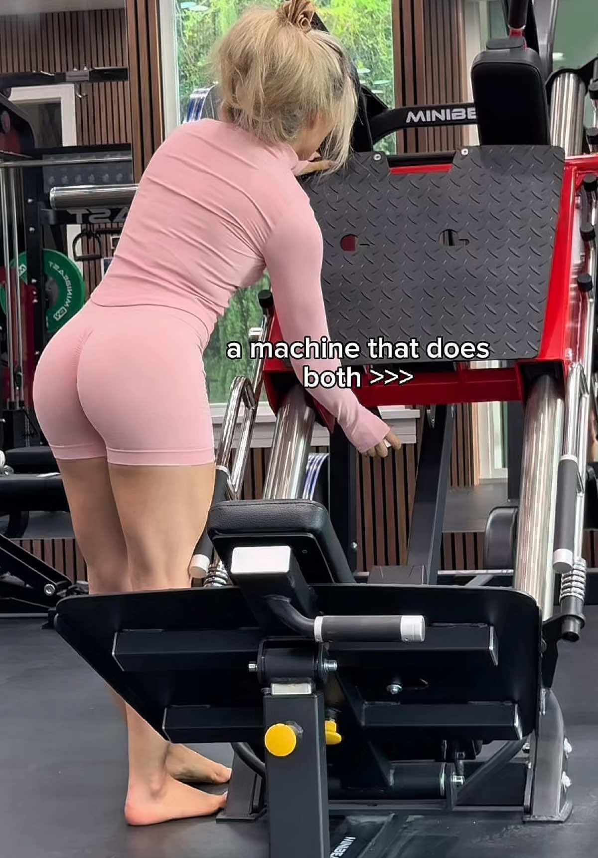 Leg press or hack squat? Both