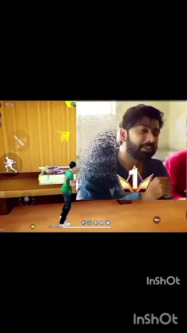Aj kal garena ka hal 😂🤣#foryou #garena #freefire #funnyvideo #unfreezemyacount 