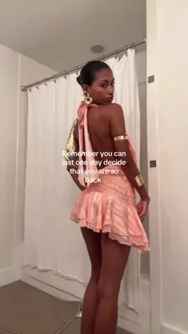 Golden accessories>>>>