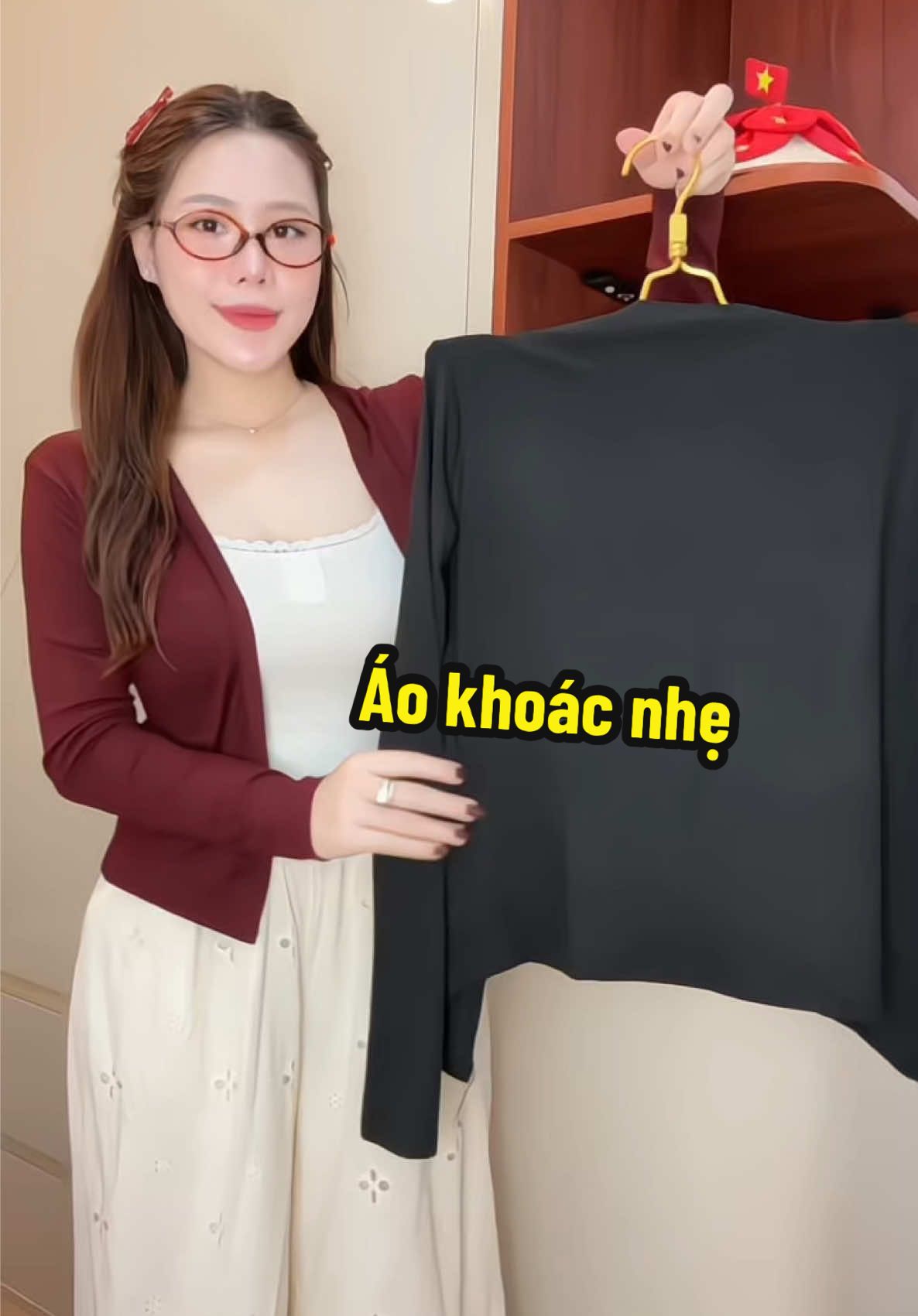 Áo khoác mỏng nhẹ cho mùa thu 2025 🍂🍂🍂 #aokhoac #aokhoaccardigan #thoitrang #thudong #fyp 