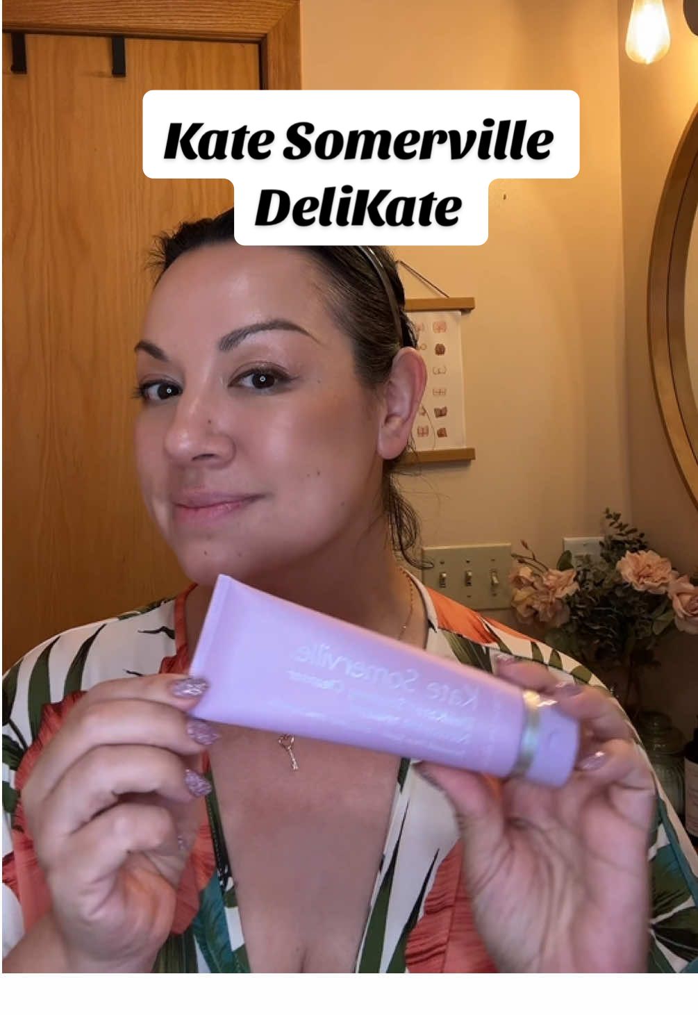 @Kate Somerville Delikate cleanser is the clinical grade cleanser that is going to soothe red, dry or irritated skin and restore your skin barrier #katesomerville #delikate #skinbarrier #skinbarrierrepair #skincare #skincareroutine #clinicalgradeskincare #cleanser 