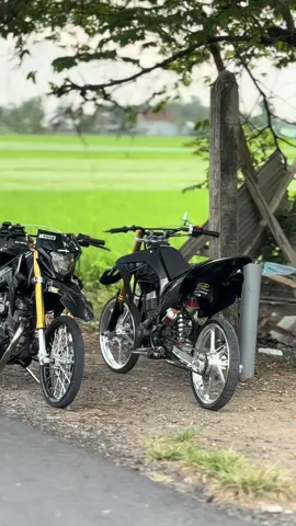 Si polos dan si hyper☠️ @𝐂𝐫𝐟 𝐒𝐢𝐋𝐚𝐦𝐛𝐚𝐭 𝐕𝟐🥵 #stellagank #crfherex #crfherexstyle #supermotoherex #surex 