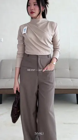 duuh…. look at thiiisss😍 #SivaliFactory #IChooseCOZY #stylingideas #mixnmatch #basicoutfit 