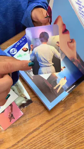 💙KARMA💙 I got Changbin and Han’s signature🫶🏻 I also purchased the SKZOO and KARMA version of the albums🤩 #fypシ #skz #straykids #comeback #karma #han #changbin #in #bangchan #felix #hyunjin #seungmin #leeknow 