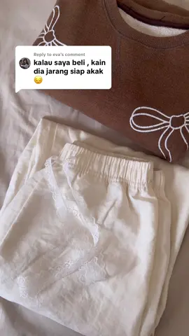 Replying to @eva approve tak? Opacity 8/10 acceptable for white color.  PS : Jangan pakai color terang untuk seluar kecil😆 #fyppppppppppppppppppppppp #fyp #racuntiktok #foryoupage #comfyoutfits 