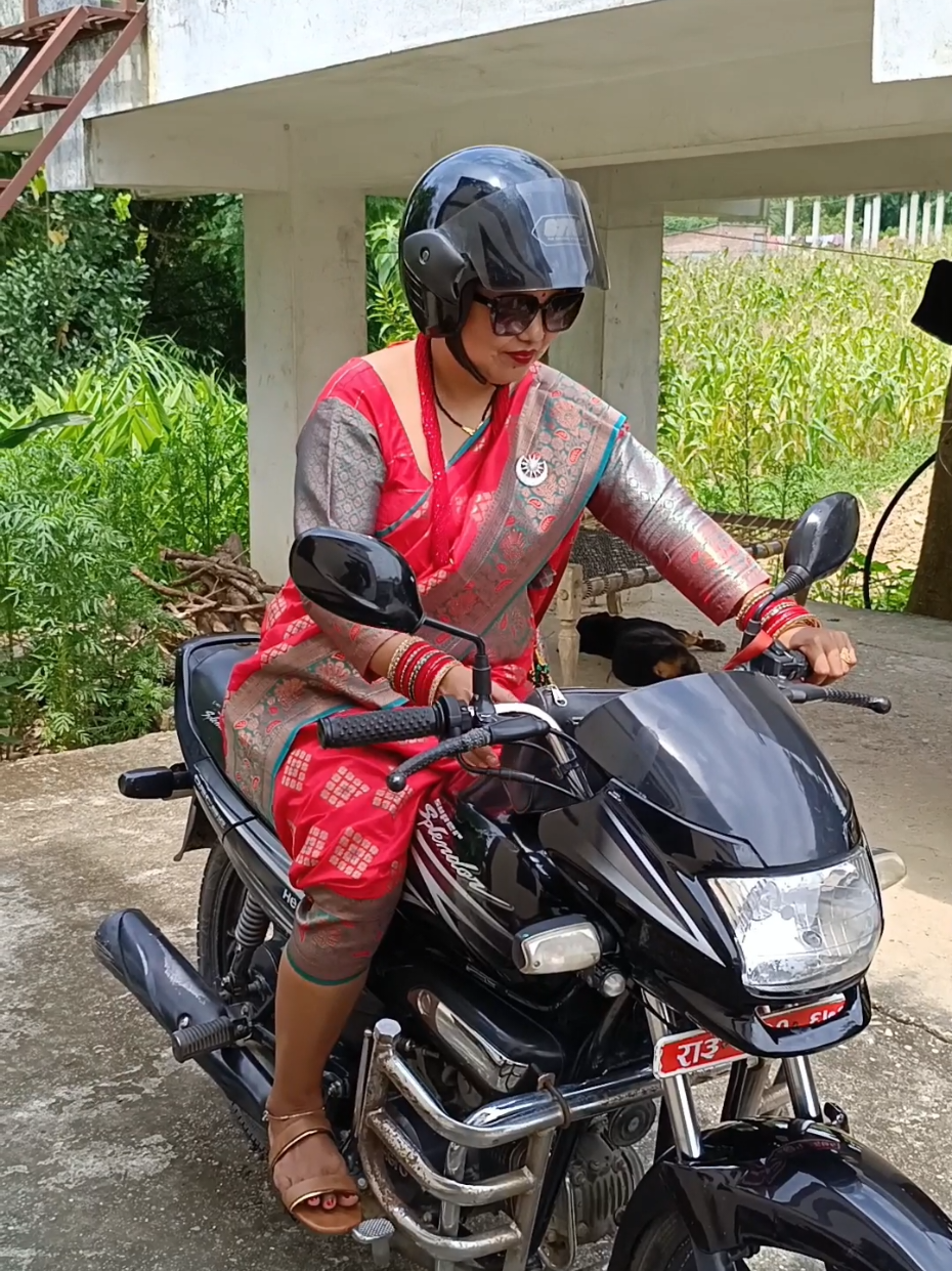 तिजको दिन मन्दिर जादा😀😀 हालत😍 #teejspecial #riding #video #tiktoklover #magarni 
