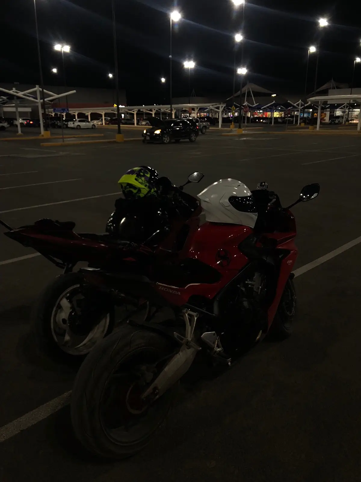 18 años tiene la criatura #biker #fyp #gymrat #cdjuarez🇲🇽♥️ #contenido 