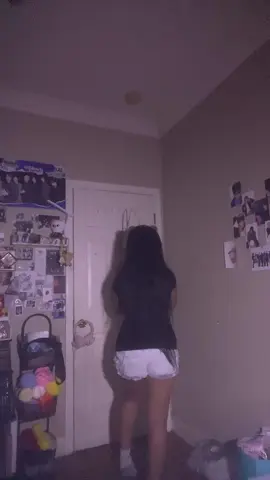 Dc: @LunaBellas such a cute sassy dance, did my best I’m a little rusty now 😭 #fypシ゚viral #trending #hmong #hmongdance 