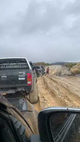 @Israel_saja @Maximus Leky Mex Leky @Ahmad Haerul #papuastory #papuatiktok #fypage #papua #cctv_hilux_offroad_pegaf_4x4 #arfak #4x4 #pegaf 