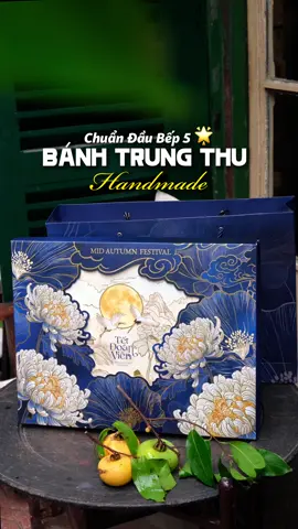 Bánh trung thu Bình Boong “handmade chuẩn vị” -Hộp sang-  Bánh ngon, Mua biếu hay để ăn, ai nhận cũng ưng ✨🥮 📍Bánh Trung Thu Bình Boong #banhtrungthu #LearnOnTikTok #reviewanngon #ancungtiktok #sonharryy #hellohanoi 