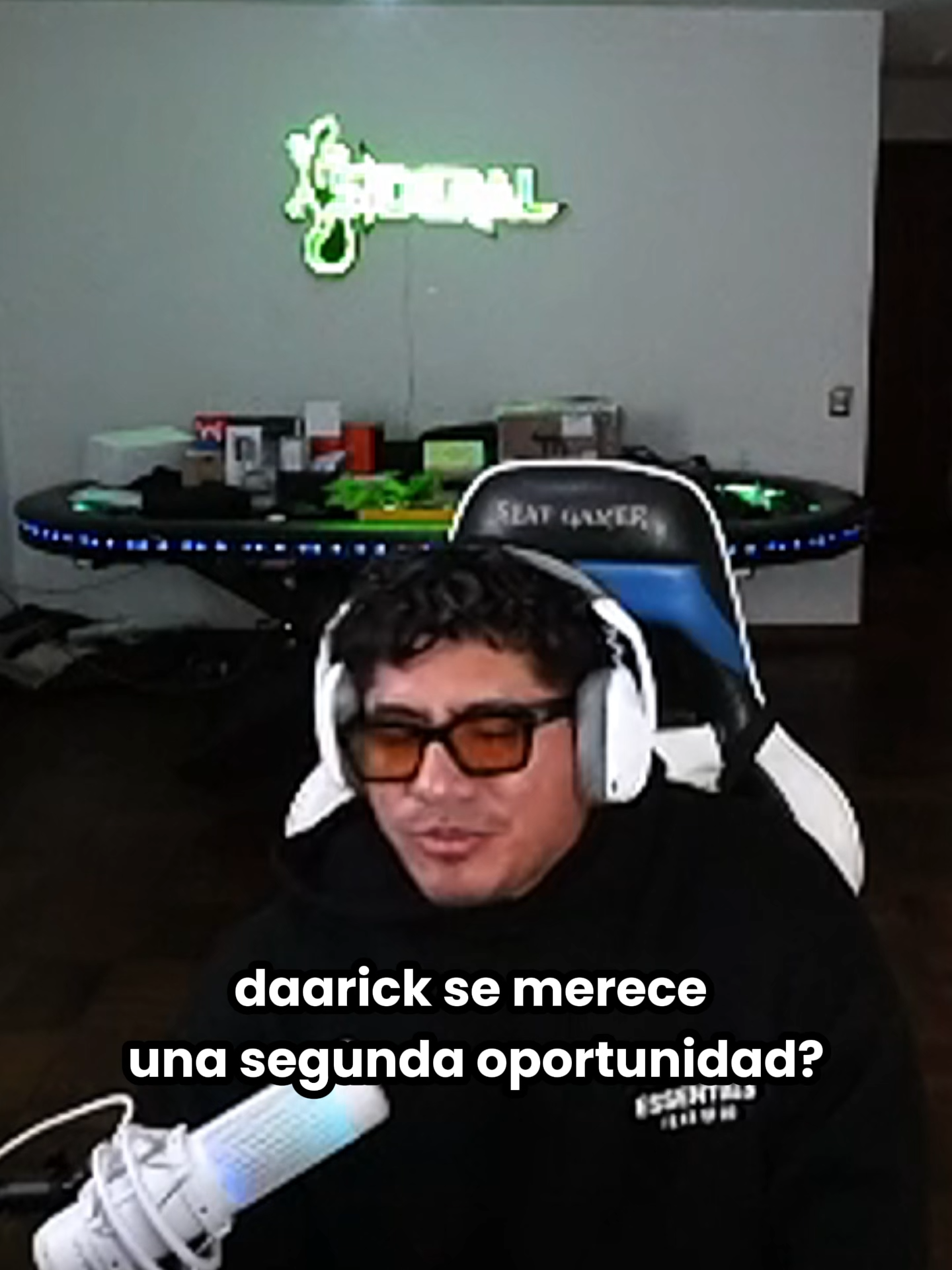 daarick se merece segunda oportunidad ? #daarick #fyp #sideral #dota2 #humor #funa #novela #syda #cell #airita #sylvee