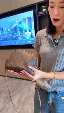 กระเป๋าสะพายแฟชั่นสำหรับใส่โทรศัพท์มือถือใหม่กระเป๋าสะพายข้างพิมพ์ลายความจุขนาดใหญ่#bag #tiktok #bagforwomen