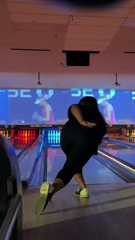 lol I don’t play when it comes to bowling  🎳 🧘🏽‍♀️