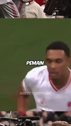 Tertawa Tapi Terluka