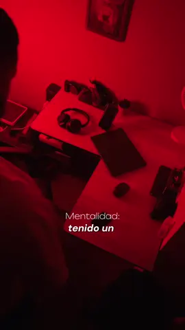 Hoy fue un día muy largo……. Este es un nuevo himno de @Eladio Carrión 