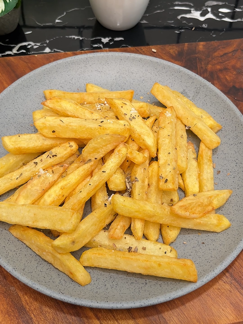 Semenjak bisa bikin sendiri aku udah nggak pernah beli lagi #kentanggoreng #resepkentanggoreng #olahankentang 