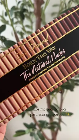 #bornthisway #thenaturalnudes #eyeshadow #toofaced 