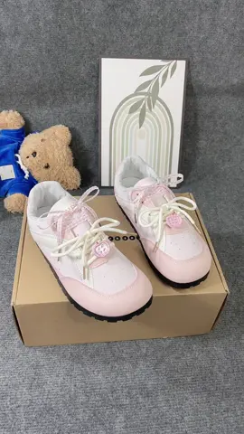 Giày hồng cute quá nè 😍 #reviewgiay #reviewgiaydepgiare #giaysneaker #giaythethao #xh                