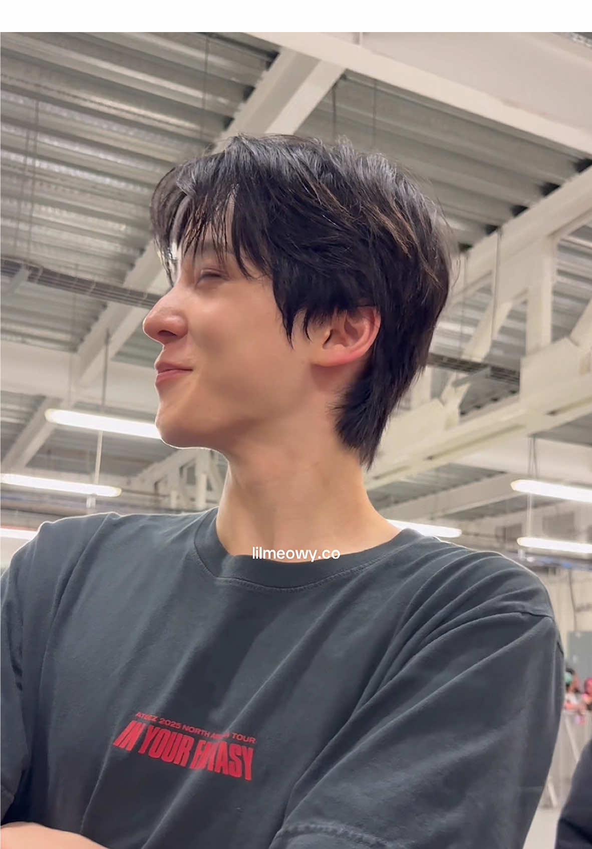 does he know im insane !!! #yunho #ateezinmexico 
