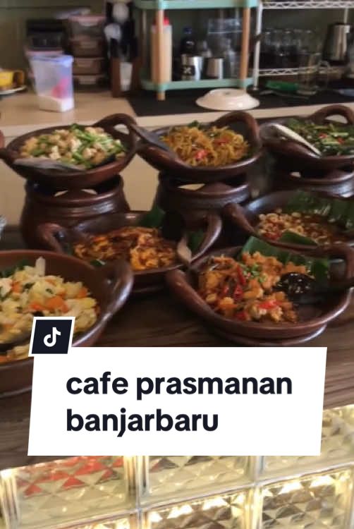 ini di Lentera Space ya ges (ig nya @lentera.space )📌 alamatnya di trikora Banjarbaru (ada di gmaps)📍 buka senin-sabtu jam 08.00-16.00 (khusus prasmanan) kalo cafe nya tutup sampai jam 22.00🥰 cuss dah gasken💨 #kulinerbanjarbaru #cafeprasmanan #kuliner #banjarbaru #fyp 