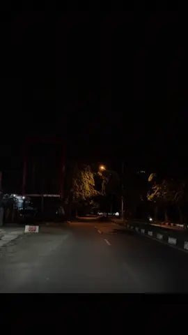 adkel atau kakel nih?